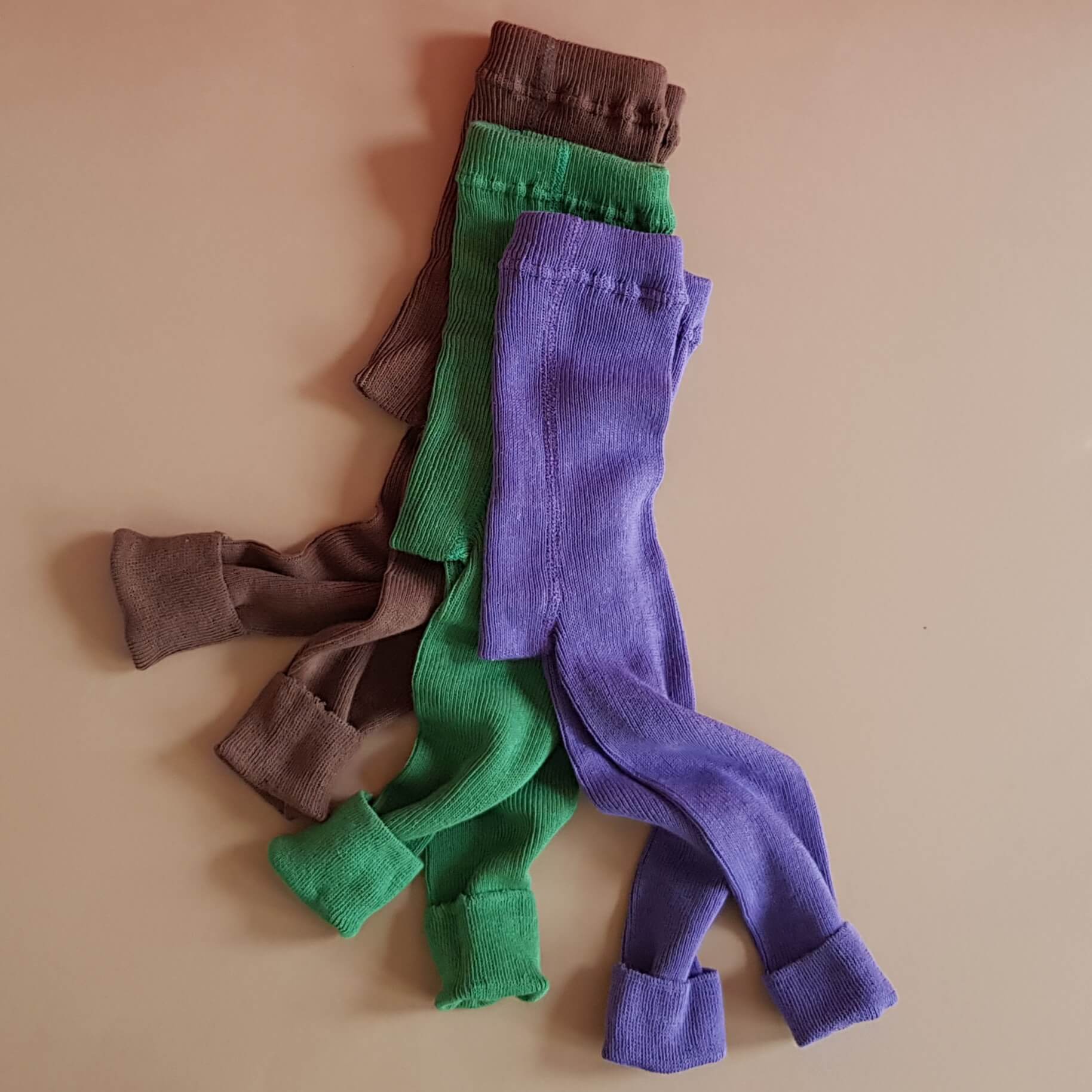 Knitted Leggings in Purple