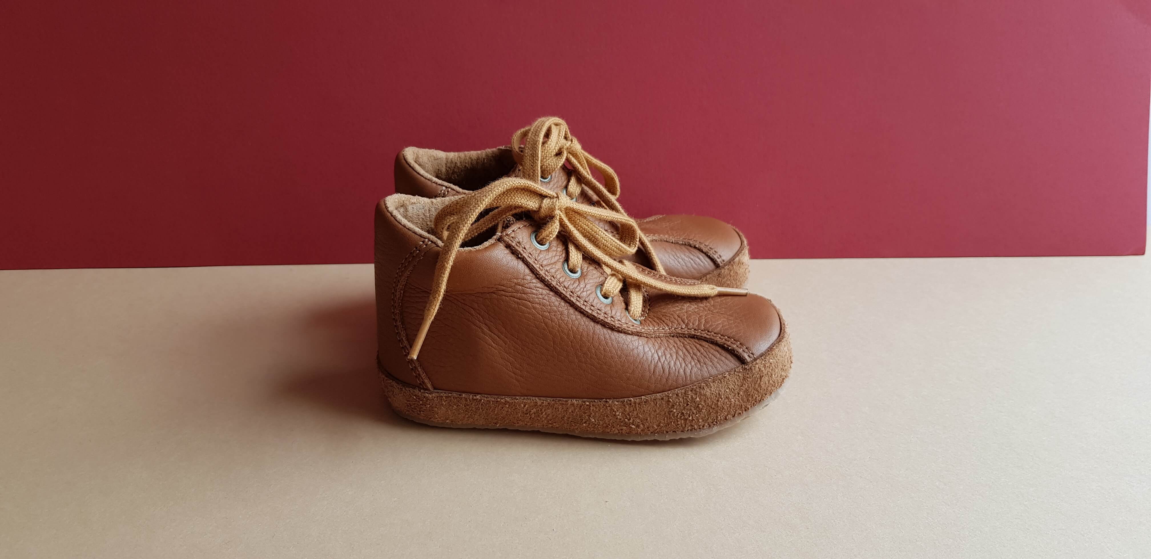 Vintage style Laced Barefoot First Shoes in brown Leather for narrow to standard feet